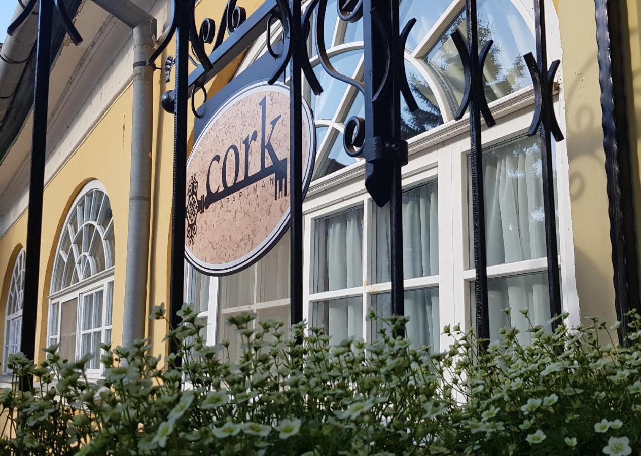 Cork Apartman Eger Exterior foto